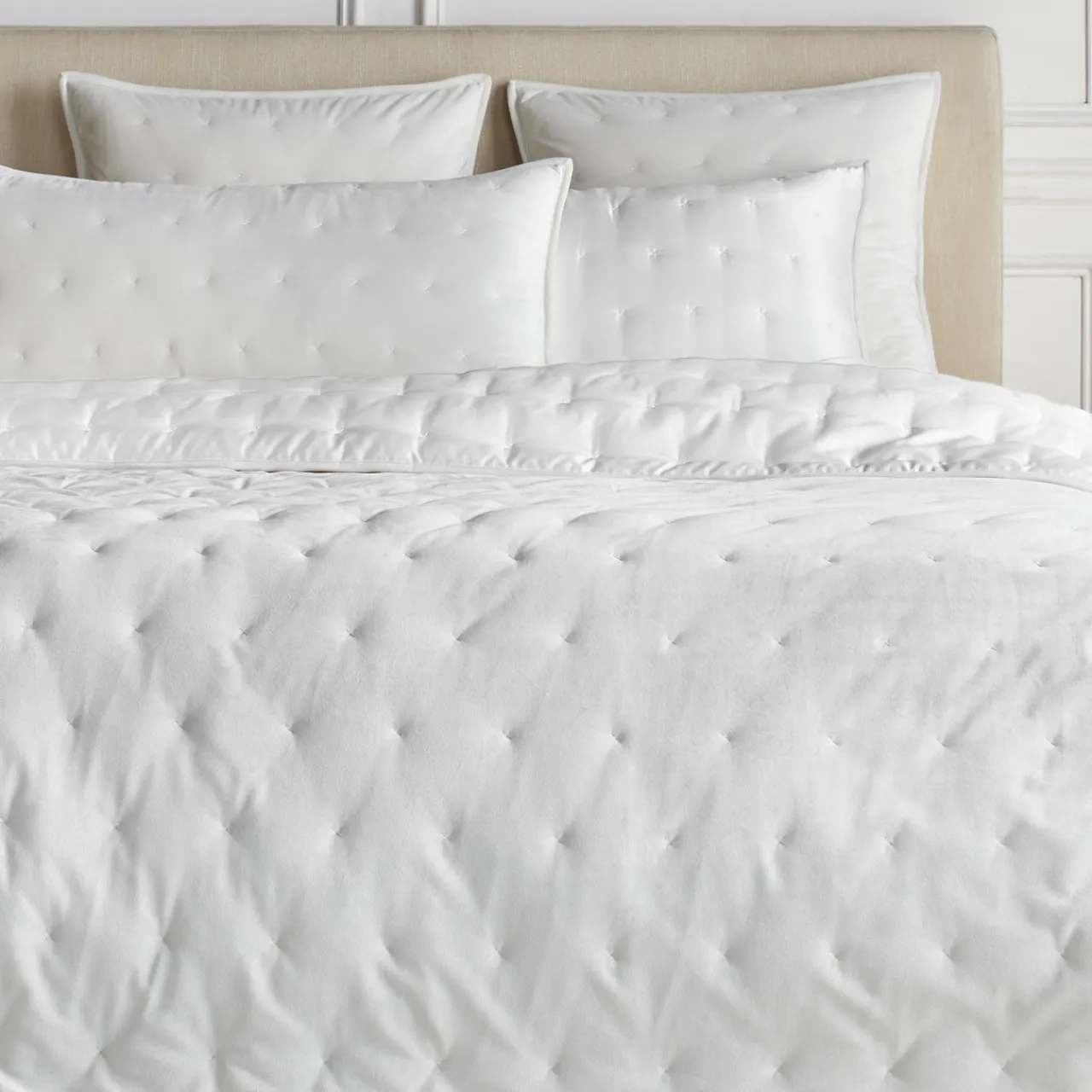 Z Gallerie Ayla Reversible Bedding - Pearl> Textured Bedding | Velvet Bedding