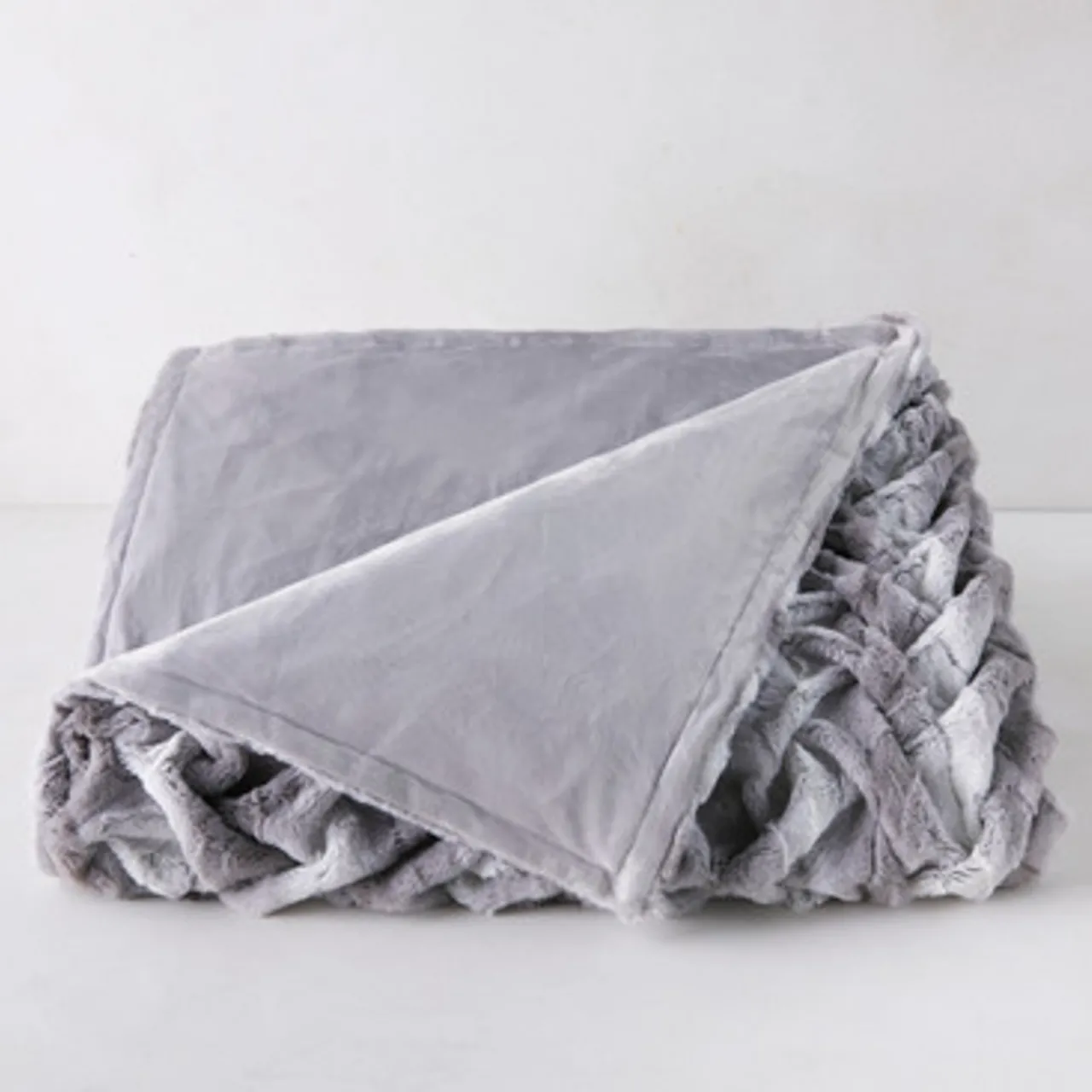 Z Gallerie Brixton Throw - Grey> Solid Throws | Textile Sale