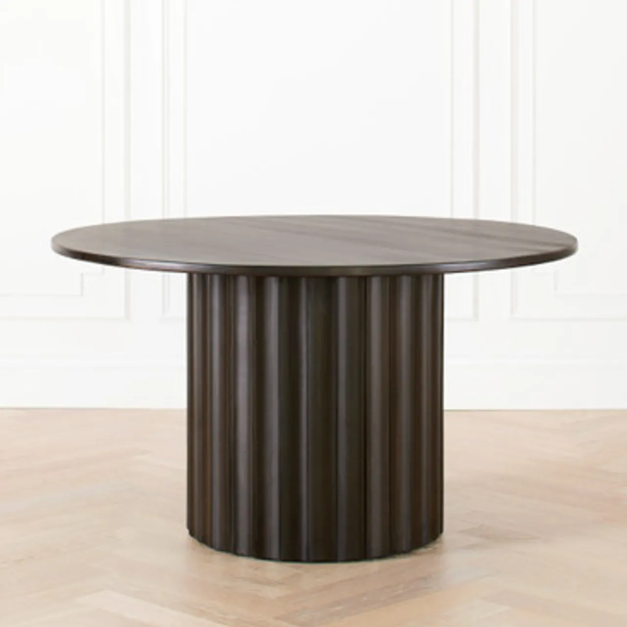 Z Gallerie Dahlia Dining Table> Round & Oval Table