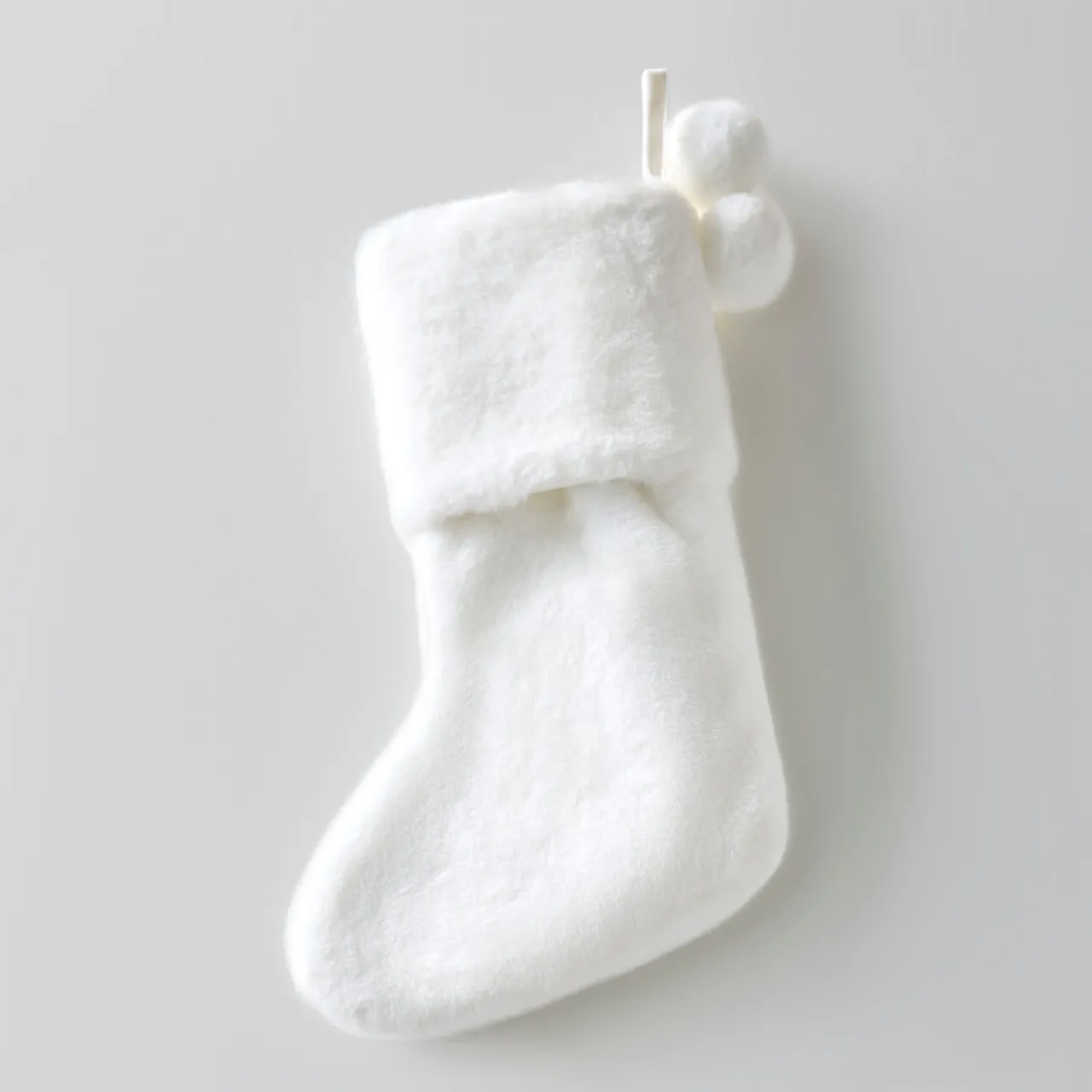 Z Gallerie Fur Stocking - White> Stockings & Tree Skirts | Décor