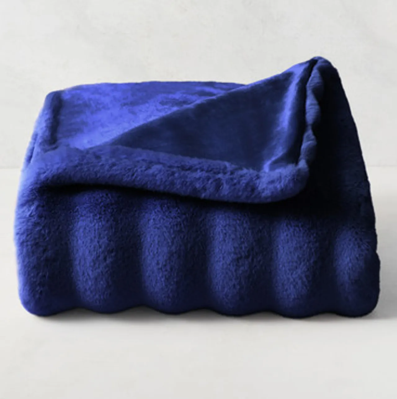 Z Gallerie Kira Throw - Sapphire> Solid Throws | Textile Sale