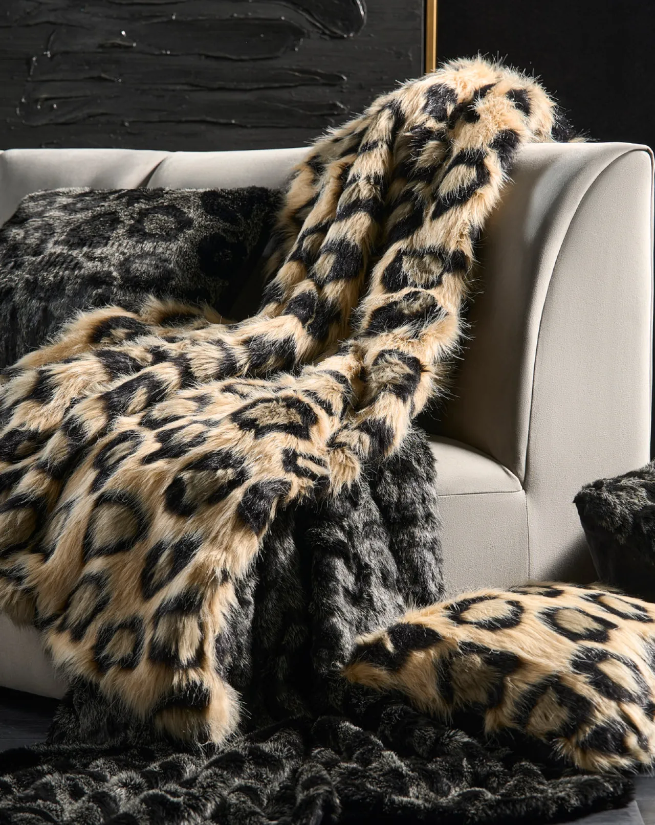 Z Gallerie Leopard Oversized Throw - Black> Patterned Throws | Textile Sale