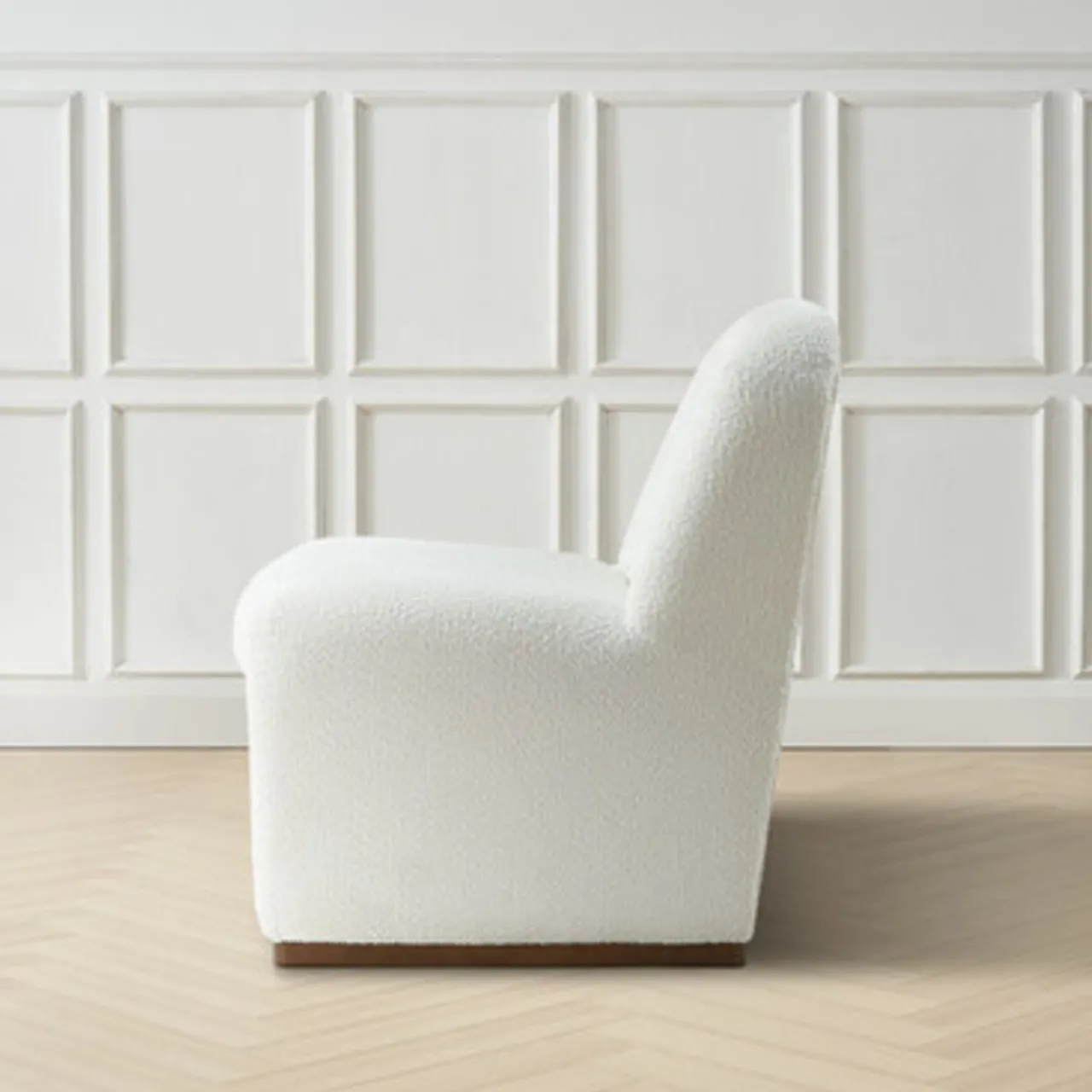 Z Gallerie Ludwig Accent Chair - Ivory> Accent Chairs