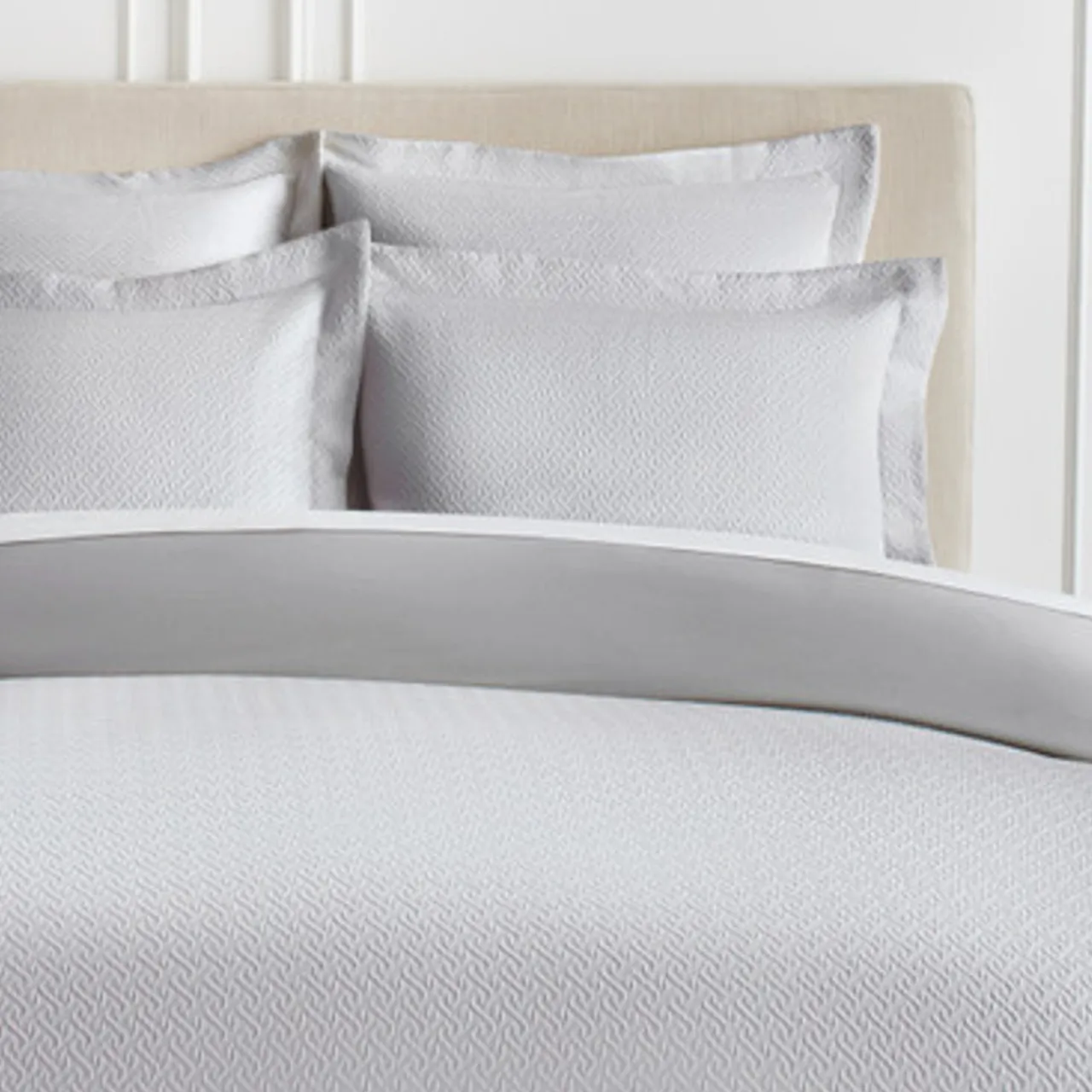 Z Gallerie Marlowe Bedding - Silver> Textured Bedding | Solid Bedding