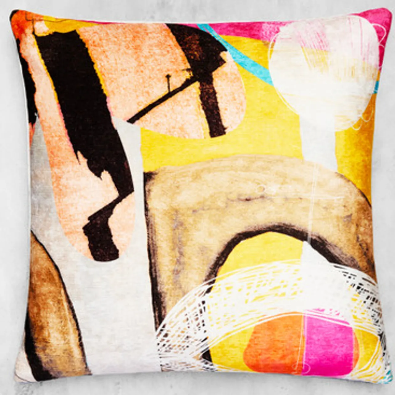 Z Gallerie Nikki Chu - Adwin Pillow 22" - Honeysuckle> Textile Sale | Patterned Pillows