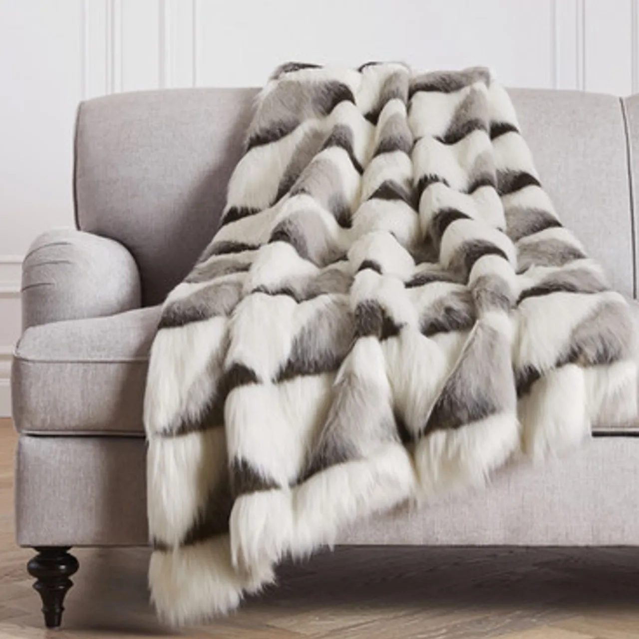 Z Gallerie Peyton Throw - Grey> Patterned Throws | Textile Sale