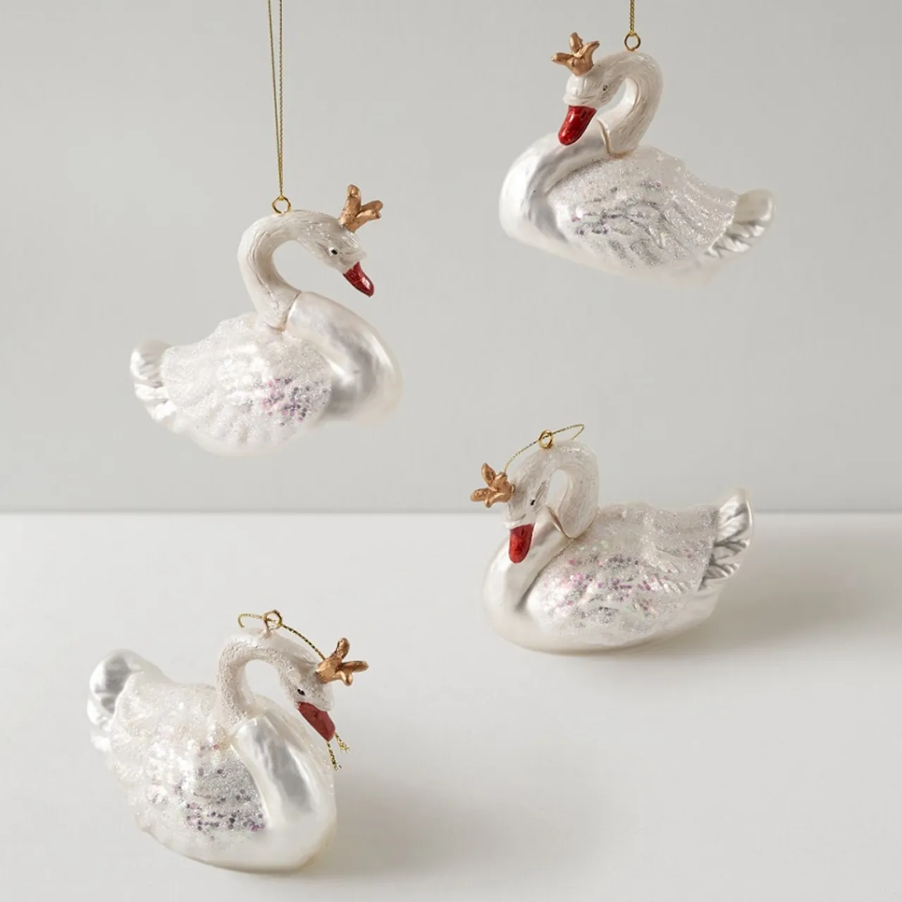 Z Gallerie Princess Swan Ornament - Set of 4> Ornaments | Décor Sale