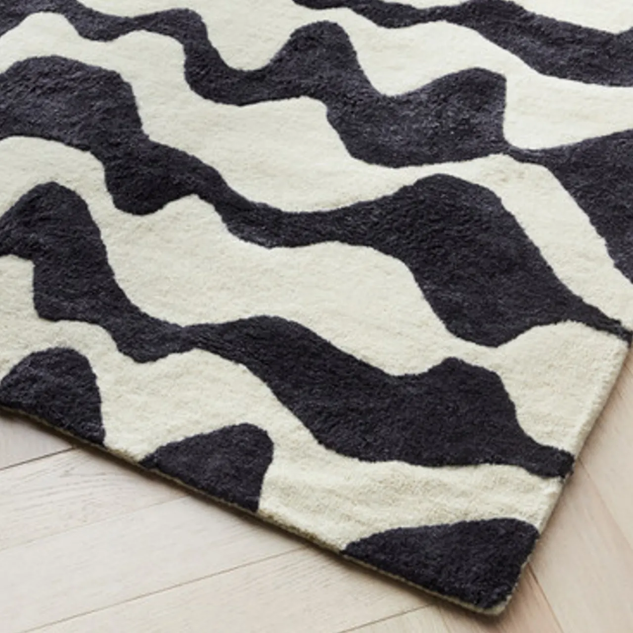 Z Gallerie Quinn Rug - Ivory/Black> Modern Rugs | Pattern Rugs