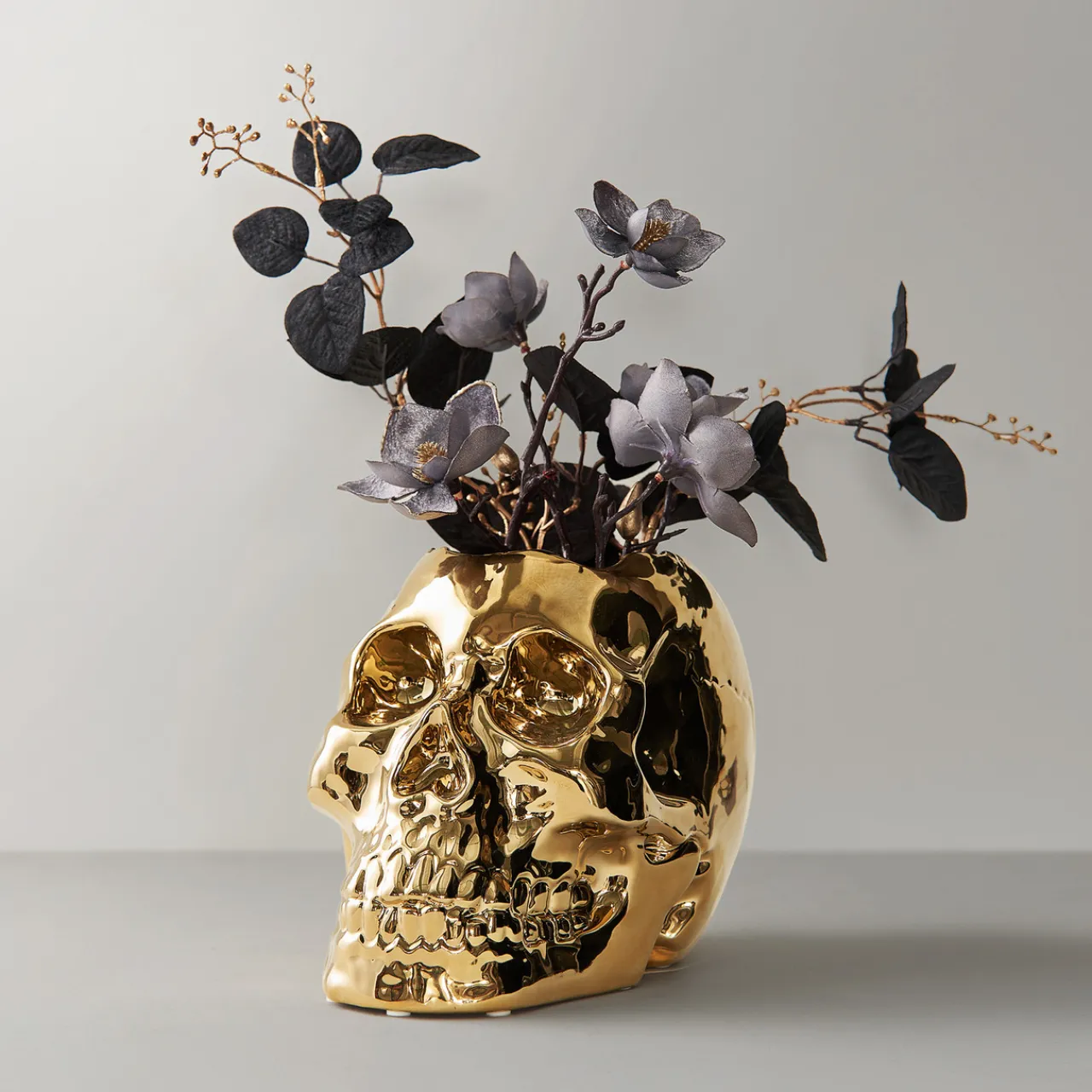 Z Gallerie Skull Vase> Décor Sale | Living Room Decor