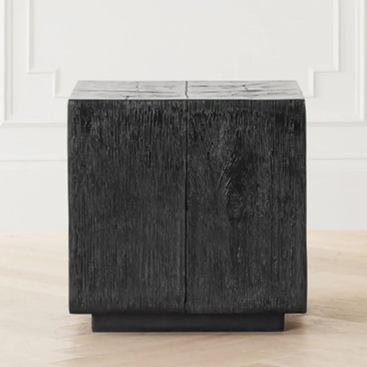 Z Gallerie Timber End Table> Side Tables