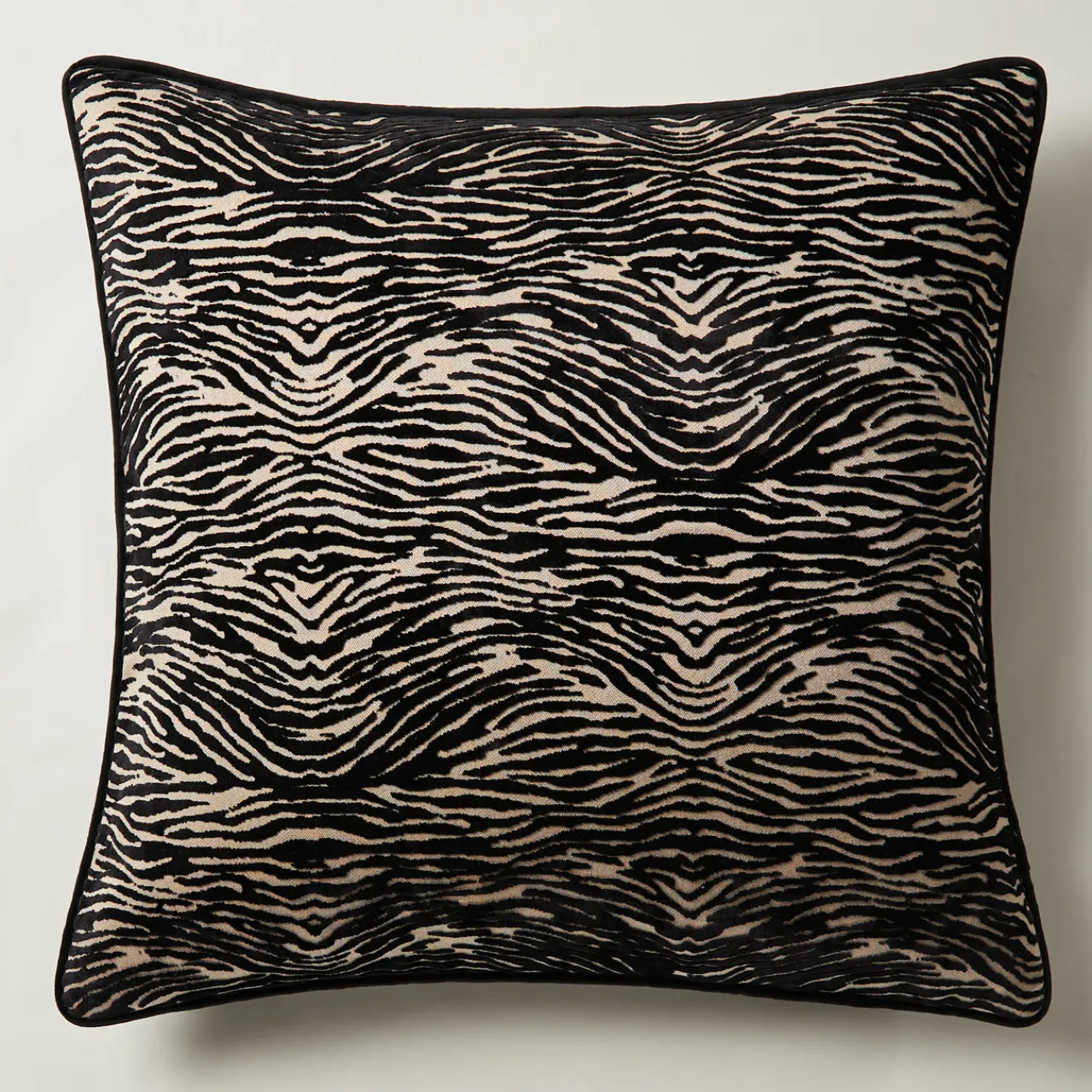 Z Gallerie Wavy Zebra Pillow 22" - Black> Textile Sale | Patterned Pillows